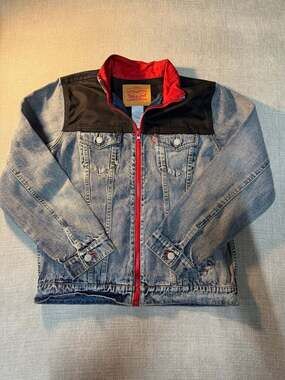 Levi's Youth Zip-Up Mixed Media Denim Trucker Jacket with Nylon Yoke